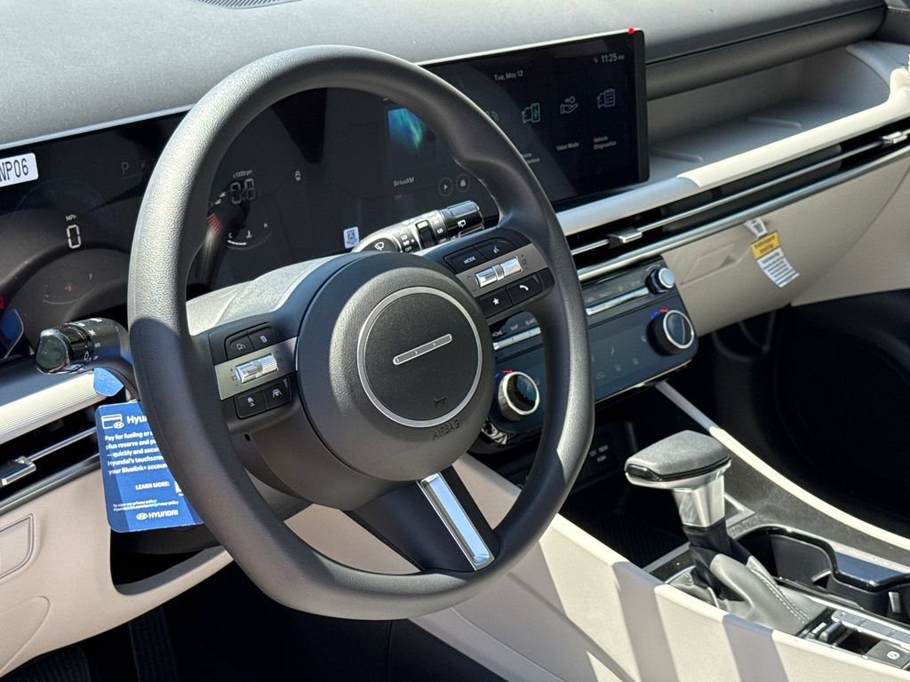 New 2026 Hyundai Tucson SEL FWD image 17