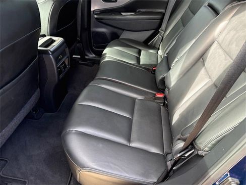 Used 2023 Nissan Murano SV image 17