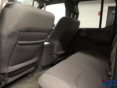 Used 2017 Nissan Frontier SV image 29