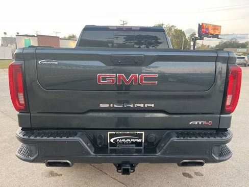 Used 2019 GMC Sierra 1500 AT4 w/ AT4 Premium Package image 9
