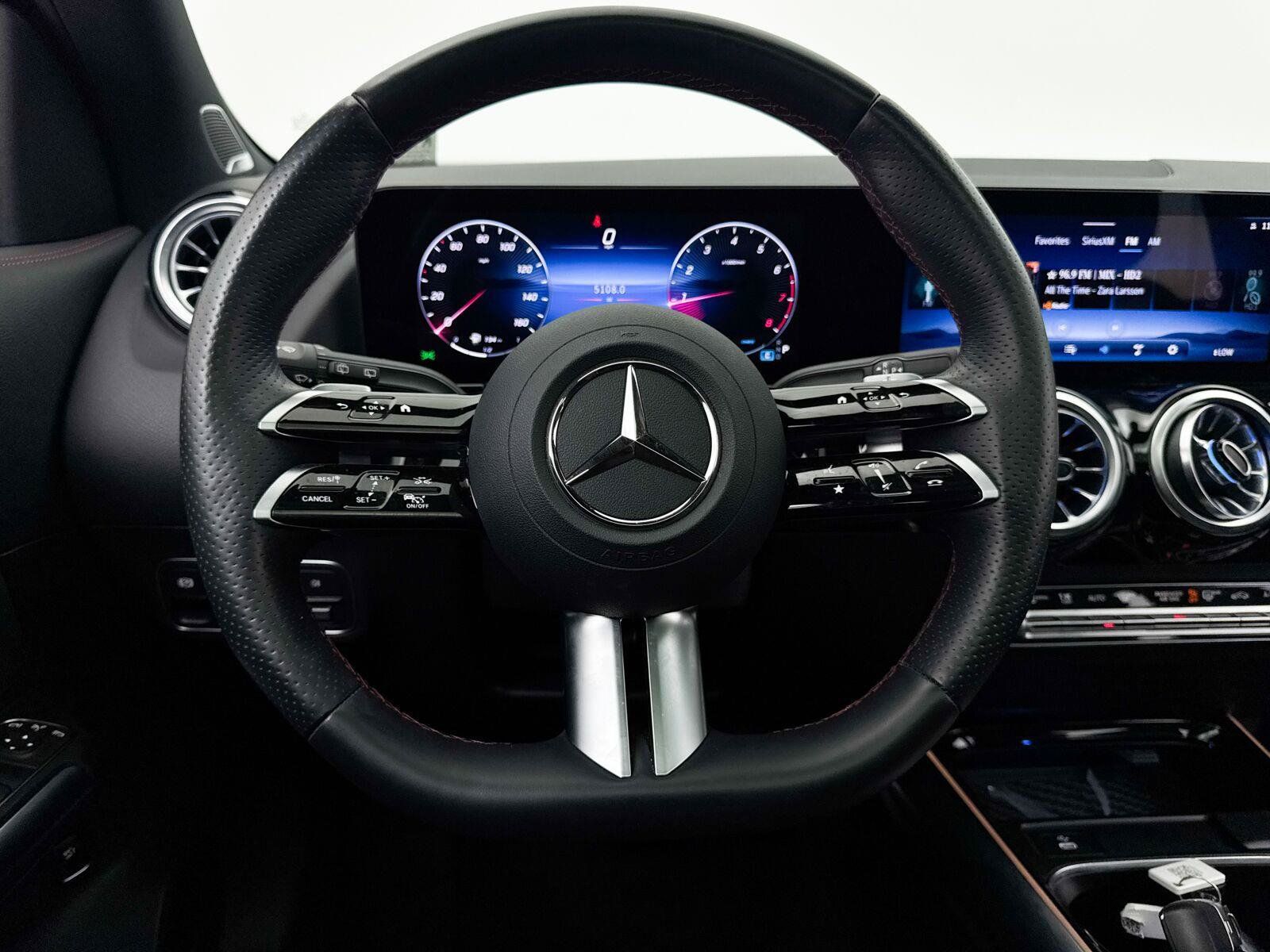 Used 2024 Mercedes-Benz GLA 250 image 4