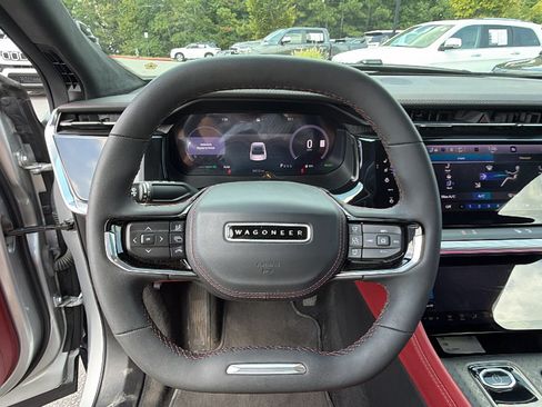 Used 2024 Jeep Wagoneer Launch Edition AWD/4WD image 26