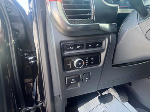 Used 2024 Ford F150 Raptor AWD/4WD image 11