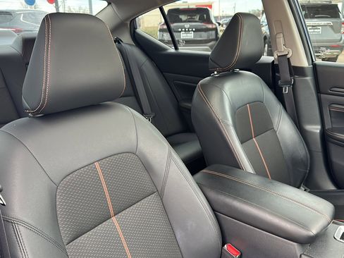 Used 2019 Nissan Altima 2.5 SR w/ SR Premium Package image 24