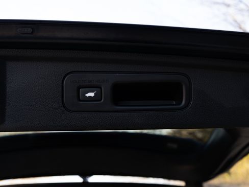 Certified 2026 Honda Odyssey Touring image 38