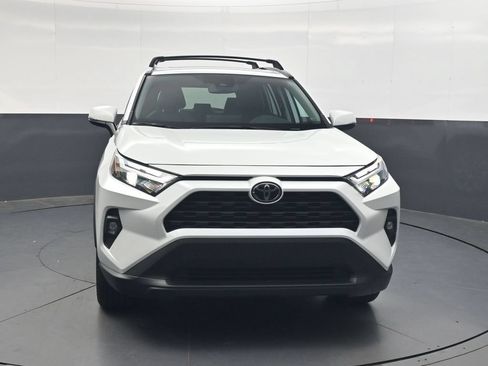 Used 2025 Toyota RAV4 XLE Premium w/ Weather Package AWD/4WD image 9