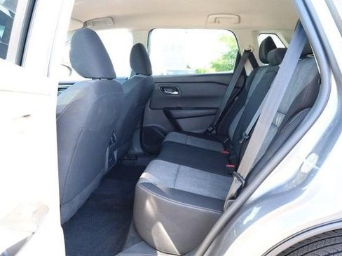 Certified 2025 Nissan Rogue SV AWD/4WD image 20