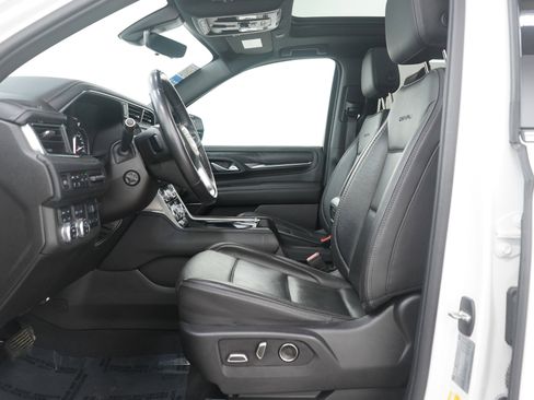 Used 2021 GMC Yukon Denali image 23