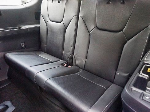 New 2026 Lexus TX 500h AWD image 19