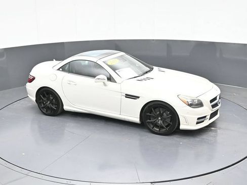 Used 2013 Mercedes-Benz SLK 350 image 59