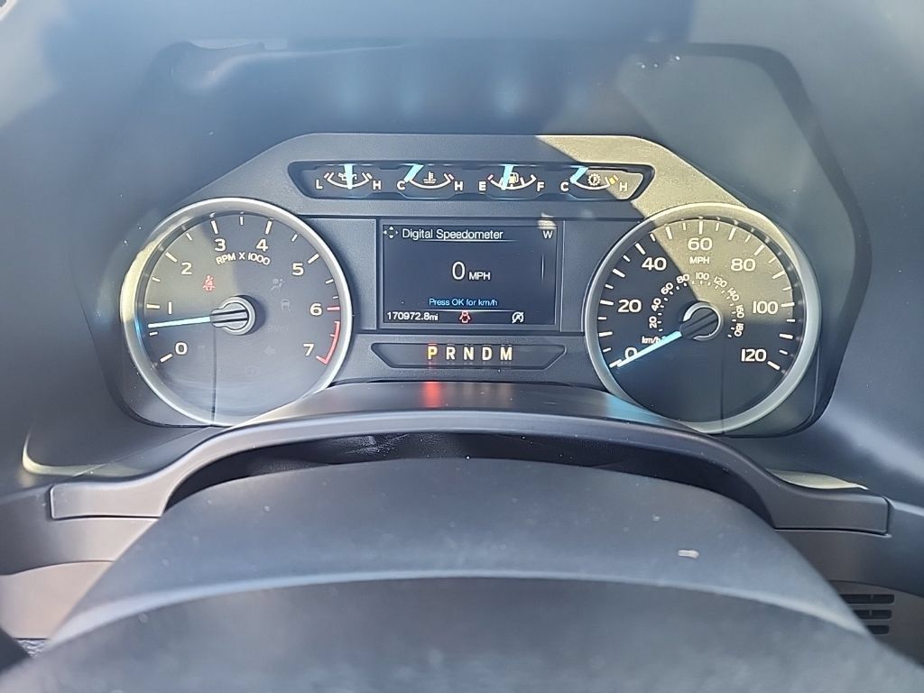 Used 2018 Ford F150 XLT w/ Equipment Group 302A Luxury AWD/4WD image 13