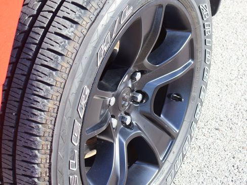 Used 2024 RAM 1500 Big Horn AWD/4WD image 39