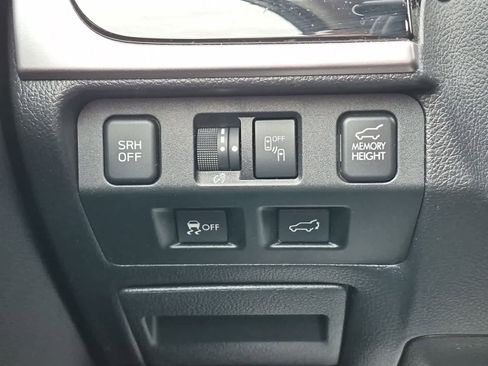 Used 2018 Subaru Forester 2.5i Touring image 20