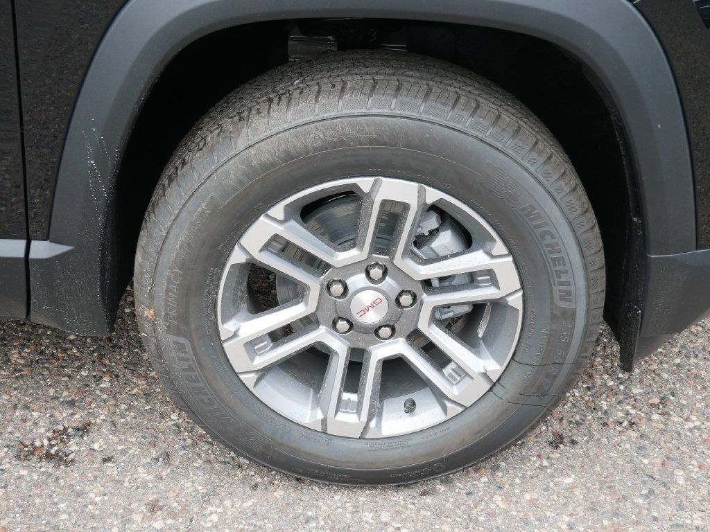 New 2027 GMC Terrain Elevation AWD/4WD image 3