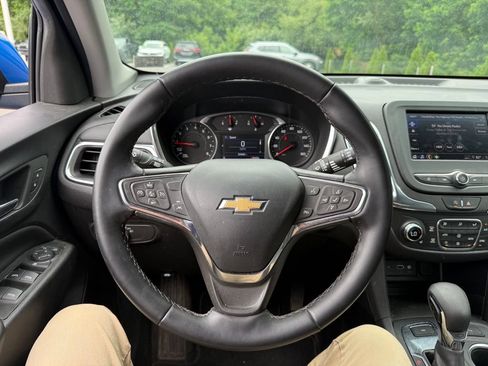 Used 2024 Chevrolet Equinox LT AWD/4WD image 11