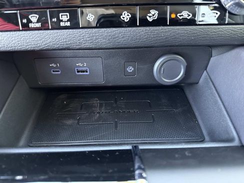 New 2025 Mitsubishi Outlander SE AWD/4WD image 30