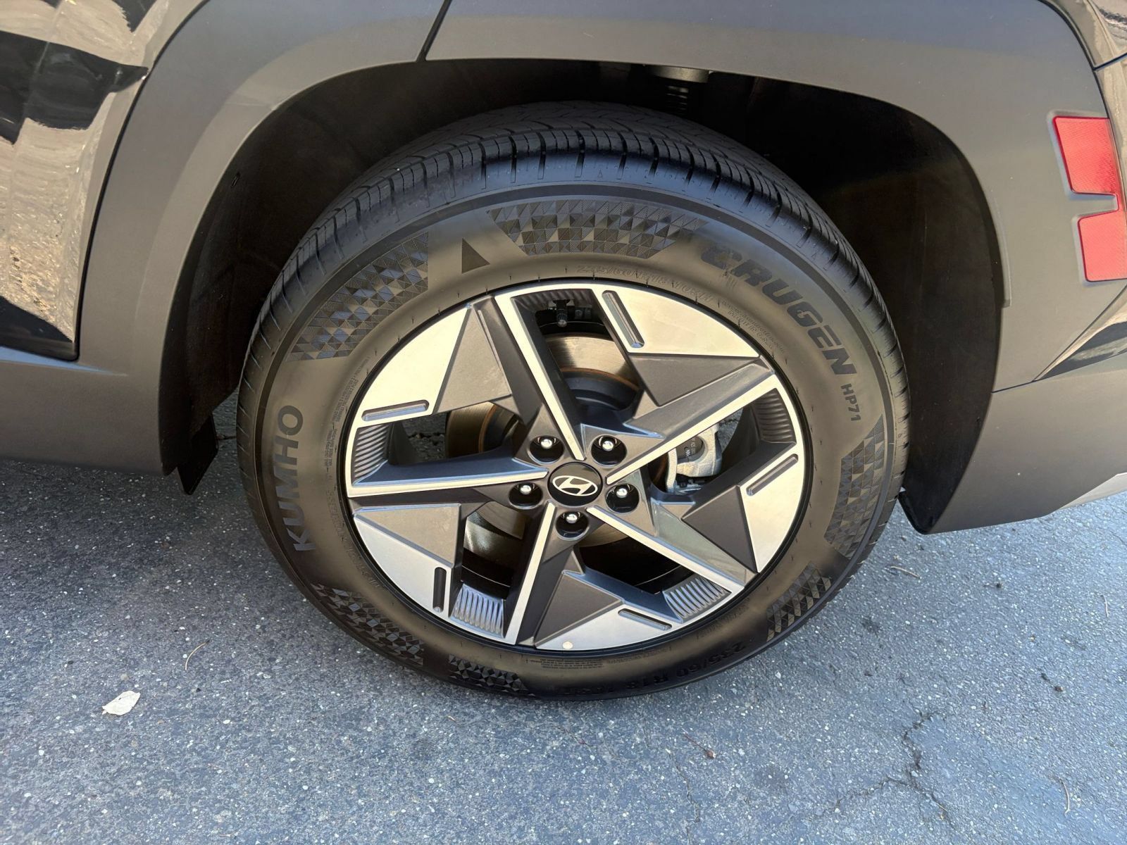 Used 2026 Hyundai Tucson SEL Plus AWD/4WD image 32