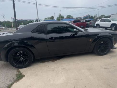 Used 2023 Dodge Challenger R/T Scat Pack RWD image 9