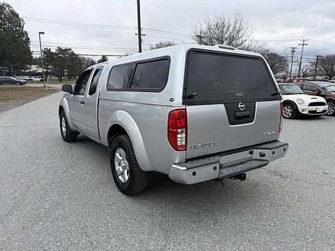 Used 2013 Nissan Frontier SV w/ SV Value Truck Pkg image 3