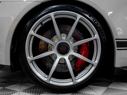 Used 2018 Porsche 911 GT3 RWD image 43