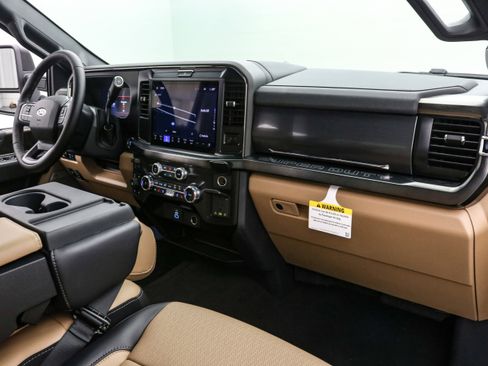 New 2026 Ford F350 Lariat image 24