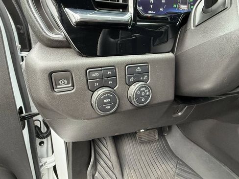 Used 2024 Chevrolet Silverado 1500 LT Trail Boss w/ Protection Package image 25