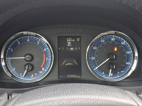 Used 2017 Toyota Corolla XSE image 20