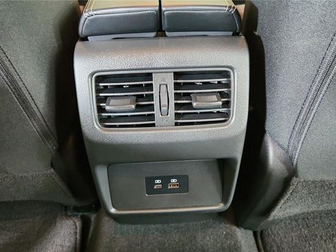 Certified 2023 Nissan Rogue SV image 20