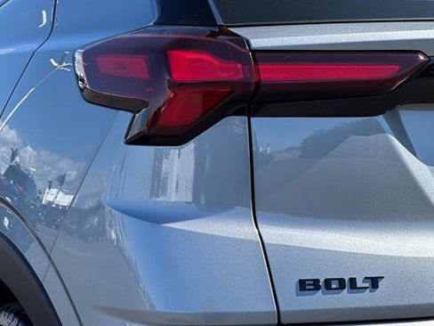 New 2027 Chevrolet Bolt LT w/ Comfort Package image 31