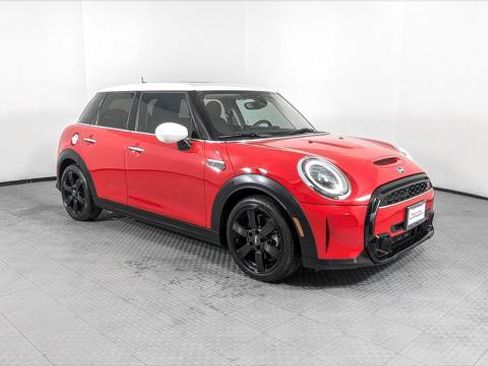Used 2022 MINI Cooper S image 11