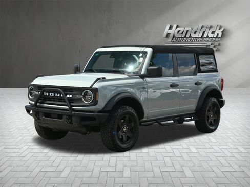 Used 2024 Ford Bronco Black Diamond AWD/4WD image 5