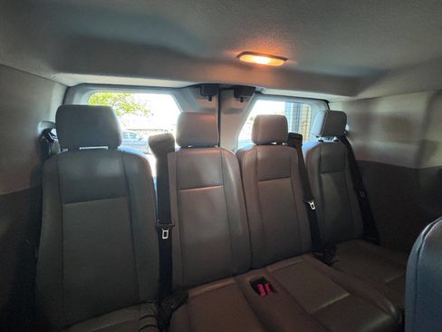 Used 2018 Ford Transit 350 XL RWD image 8