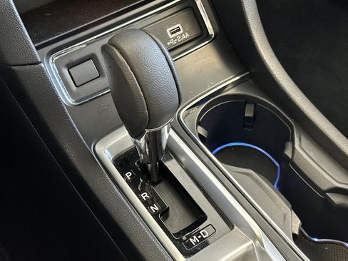 Used 2024 Subaru Ascent Limited image 22