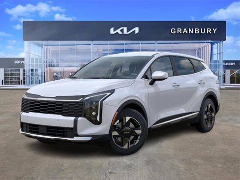 New 2026 Kia Sportage LX image 1