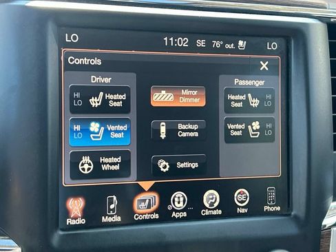 Used 2017 RAM 1500 Laramie AWD/4WD image 30