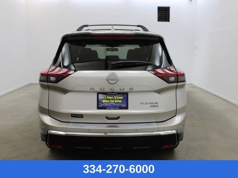New 2026 Nissan Rogue Platinum image 3
