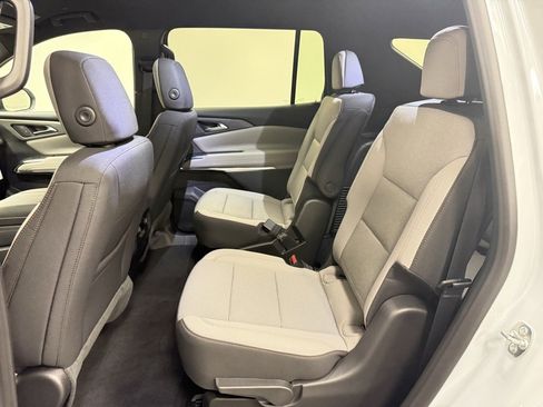 New 2026 Chevrolet Traverse LT w/ LPO, Floor Liner Package image 21