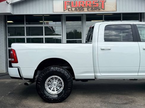 Used 2024 RAM 2500 Laramie w/ Safety Group AWD/4WD image 11