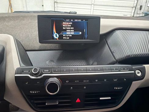 Used 2014 BMW i3 w/ Range Extender RWD image 19