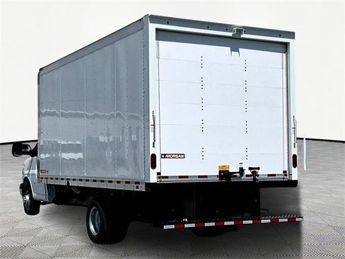 New 2025 Chevrolet Express 3500 w/ Power Convenience Package image 4