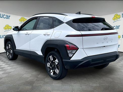 Used 2025 Hyundai Kona SEL AWD/4WD image 4