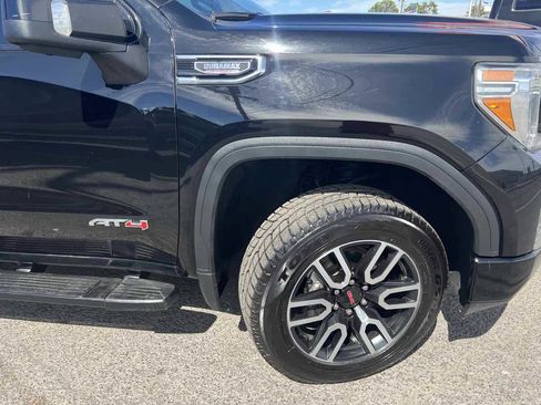 Used 2020 GMC Sierra 1500 AT4 w/ AT4 Premium Package AWD/4WD image 5