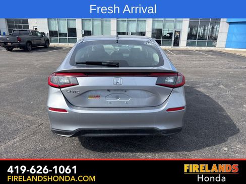 Used 2024 Honda Civic EX-L image 4