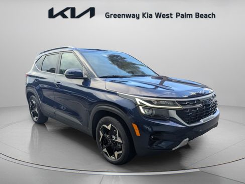 Used 2025 Kia Seltos EX w/ EX Sunroof Package FWD image 1