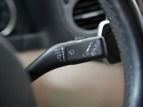 Used 2015 Volkswagen Tiguan SEL image 15