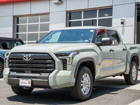 New 2026 Toyota Tundra SR5 AWD/4WD image 3