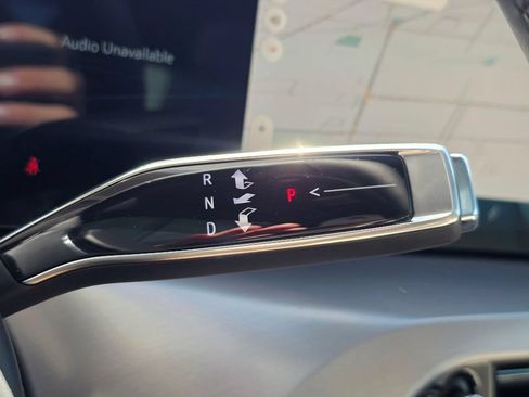New 2026 Cadillac Vistiq Luxury AWD/4WD image 37