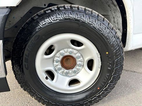 Used 2019 Chevrolet Express 2500 w/ Driver Convenience Package image 31