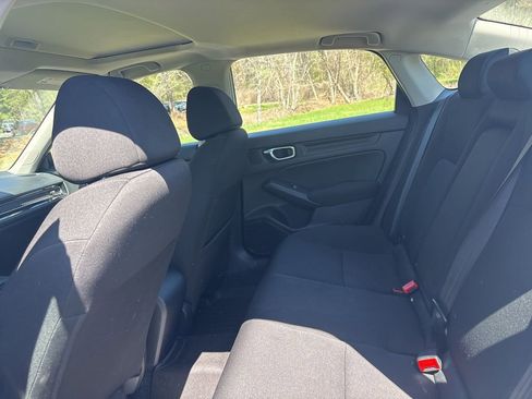 Used 2024 Honda Civic EX image 9