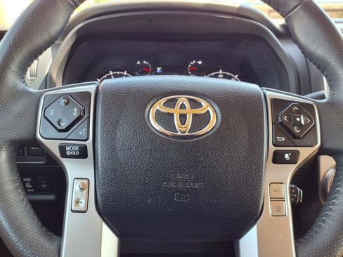 Used 2022 Toyota 4Runner SR5 Premium image 20